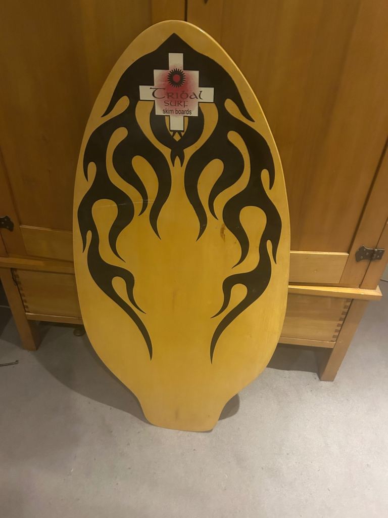Skim board