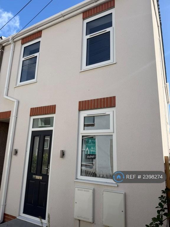 3 bedroom house in Ditmas Avenue, Hull, HU4 (3 bed) (#2398274)