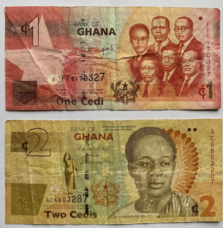 2 Ghana banknotes 