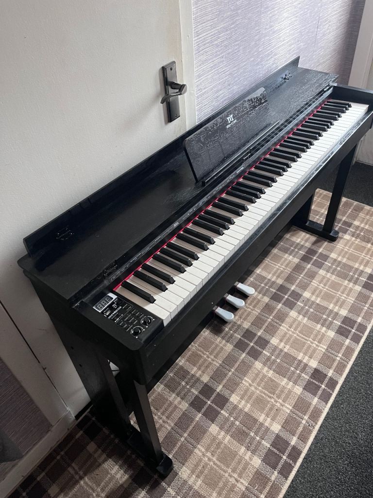 88 Key Weighted Hammer Action Digital Piano – MUSTAR – Stand & 3 Pedals