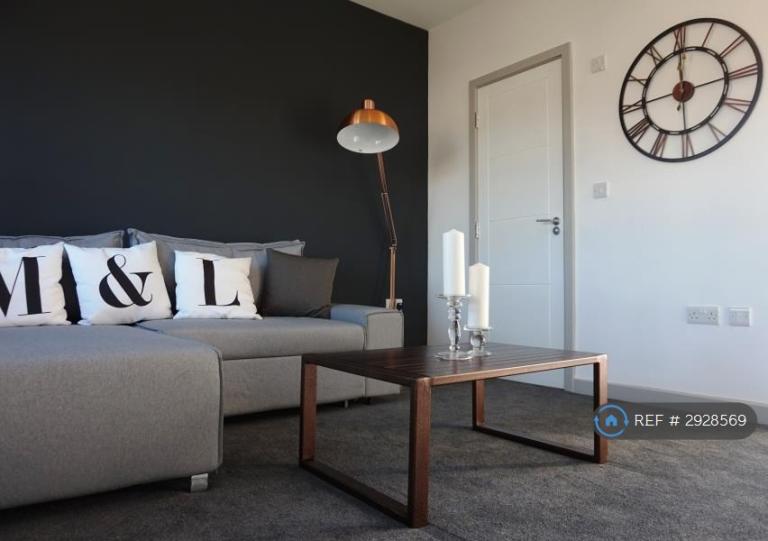 4 bedroom house in Dun Field, Sheffield, S3 (4 bed) (#2928569)