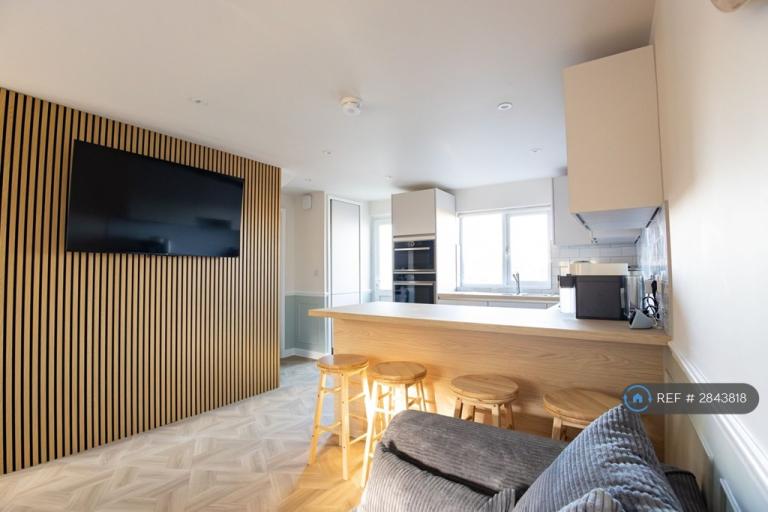 1 bedroom in High St, Bath, BA2 (#2843818)