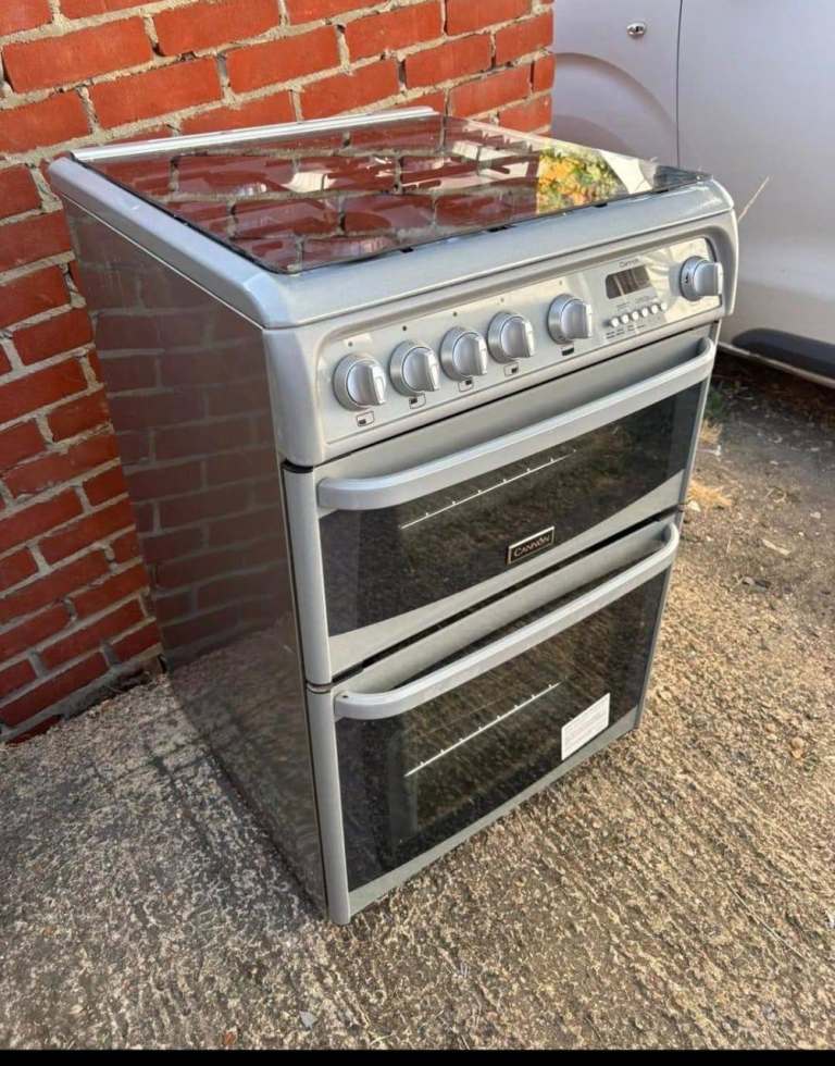 Cooke & Lewis Freestanding Gas Cooker with Double Oven – Silver, Good Condition
