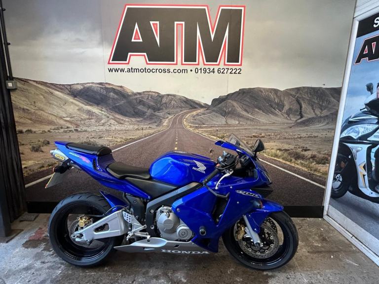 HONDA CBR 600 RR 2004, 16K MILES, GREAR CONDITION, SEAT COWL, (ATMOTORCYCLES) 