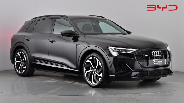 2022 Audi e-tron 300kW 55 Quattro 95kWh Black Edition 5dr Auto ESTATE ELECTRIC Automatic