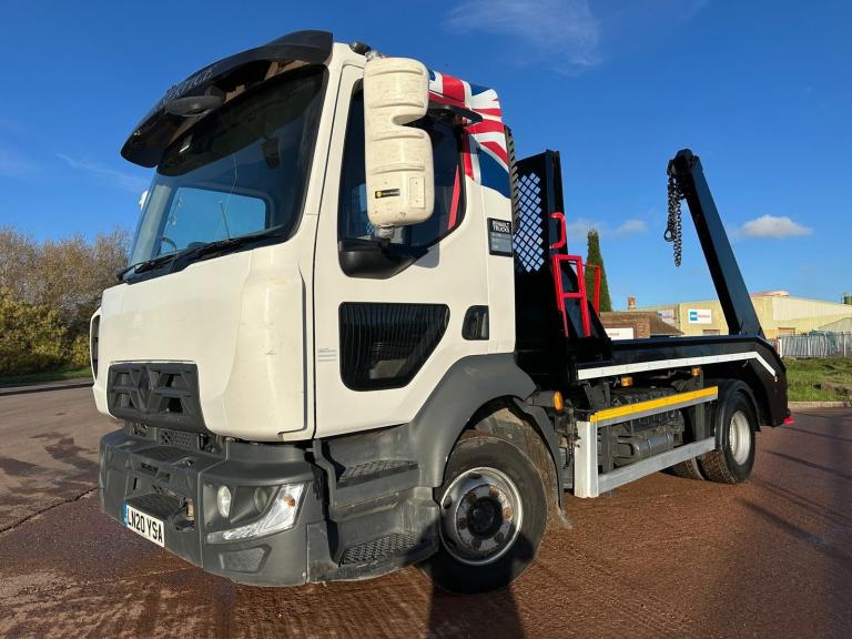RENAULT D210 2010 (20) EURO 6, 7.5 TON SKIP LOADER, PYRAMID EXTRA REACH EQUIPMEN
