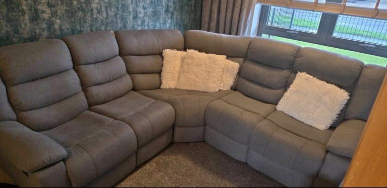 Grey corner sofa 