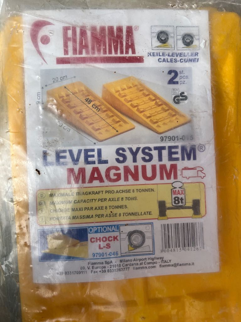 Fiamma Level System Magnum New