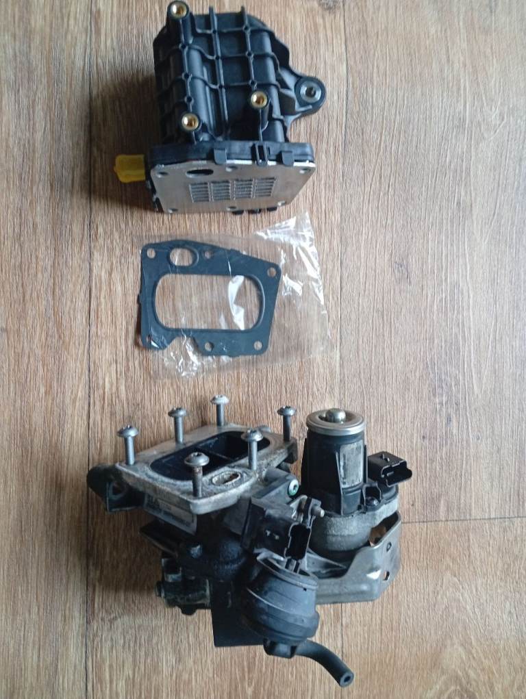 Ford peugeot Citroen EGR valve cooler 