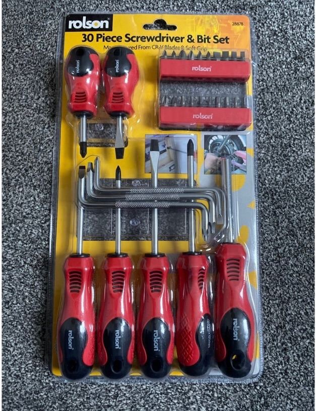 Rolson 30 piece Screwdriver and bits set 