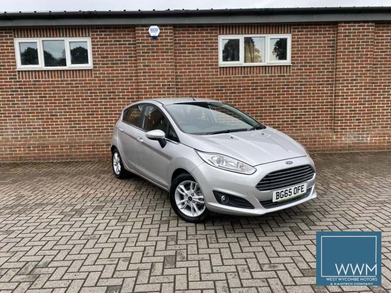 2015 Ford Fiesta 1.0 EcoBoost Zetec 5dr HATCHBACK PETROL Manual