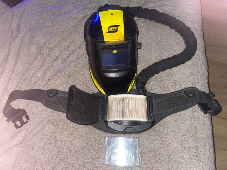 Esab Warrior Tech PAPR Welding mask and feed