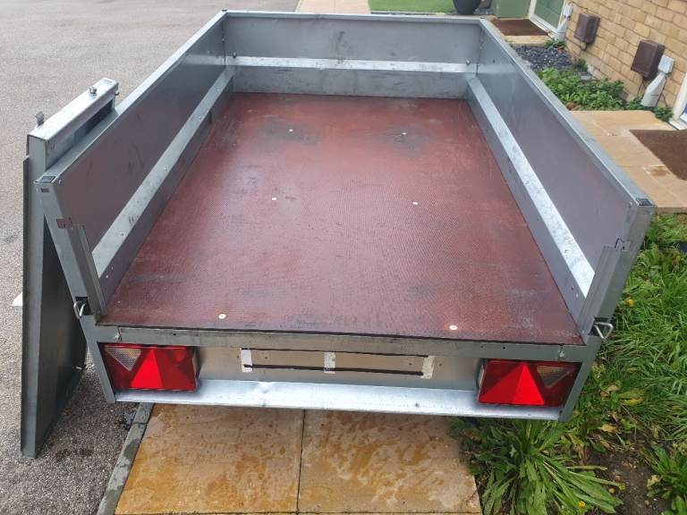 Erde First 150 Trailer with New high frame and cover 