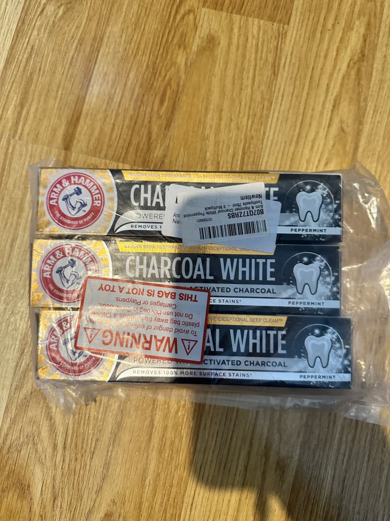 3 Packs x 75 ml Arm & Hammer Activated Charcoal  Toothpaste