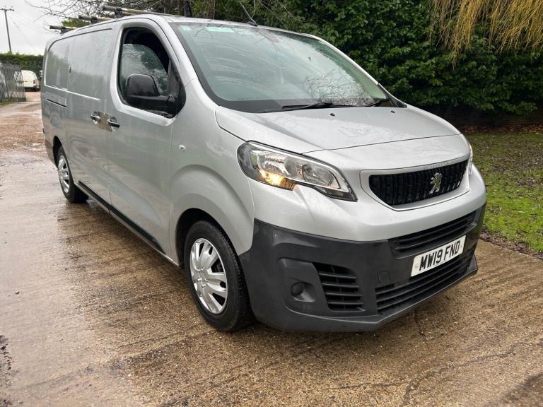 2019 Peugeot expert 2.0 diesel 120 professional van NO VAT 