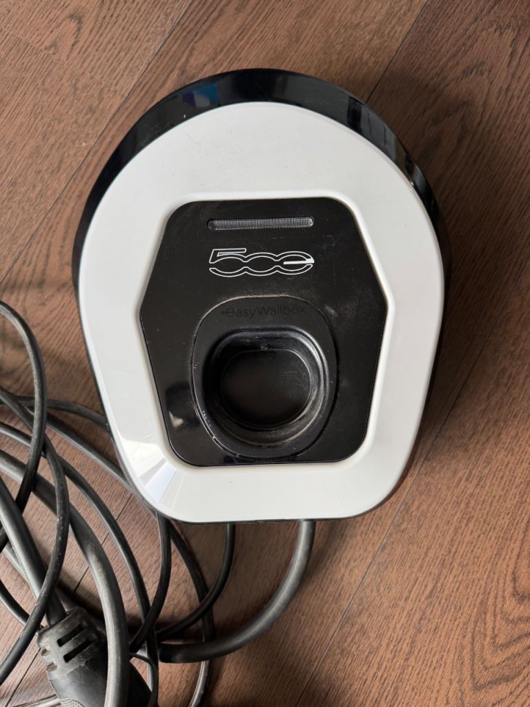 EasyWallBox Original Charging Station Fiat 500 Jeep