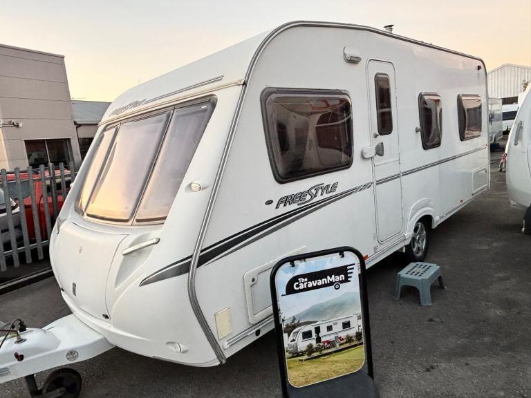 ABBEY FREESTYLE 540 , 4 berth FIXED BED 