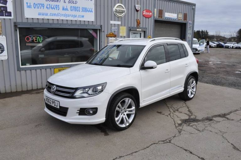 2012 Volkswagen Tiguan 2.0 TDi BlueMotion Tech R-Line 170 5dr ESTATE DIESEL Manual