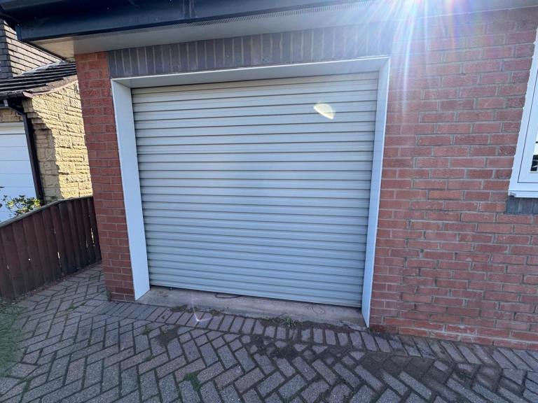 Gliderol Garage Roller Door with Automation - Good Condition