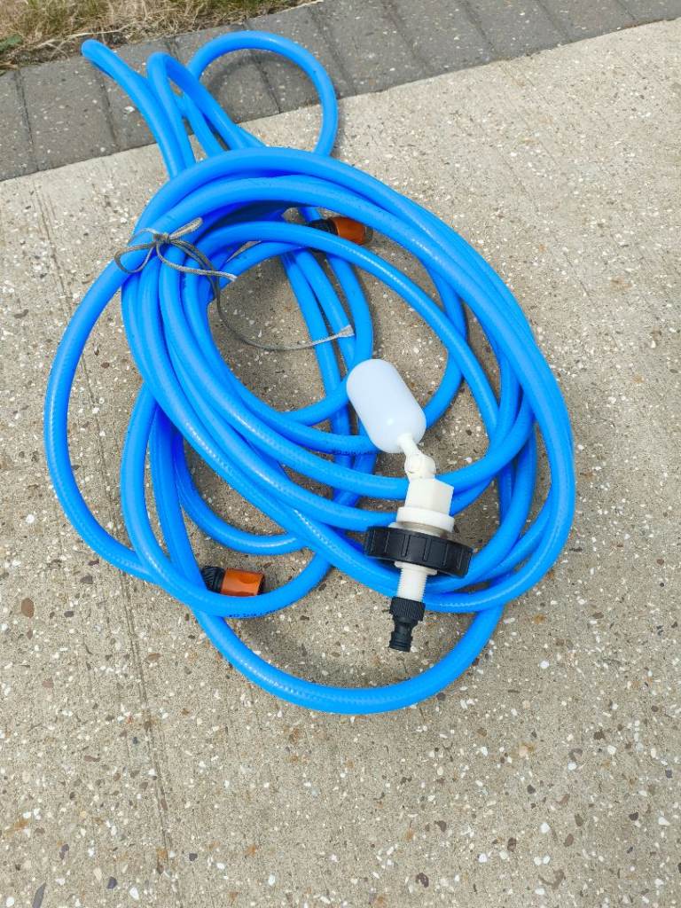 Mains water adaptor for caravan