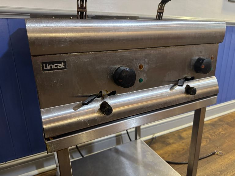 LINCAT DF66 COMMERCIAL DOUBLE DEEP FAT FRYER – FULLY WORKING , £495.00 ...