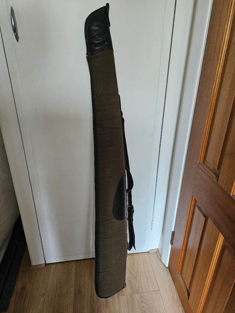 Fishing Rod Bag/Case - Green, Good Condition