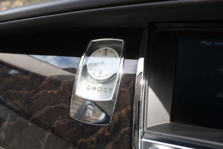 ROLLS-ROYCE GHOST 6.6 V12 2012