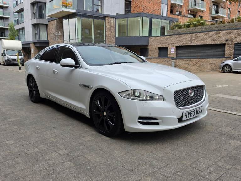 Jaguar, XJ, Saloon, 2013, Other, 2993 (cc), 4 doors