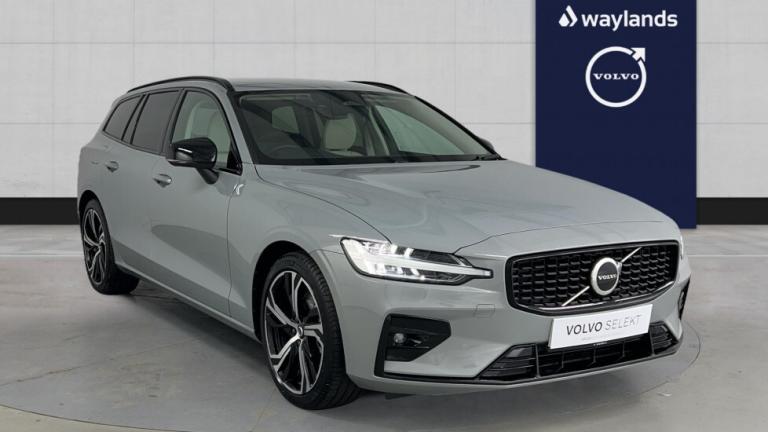 2025 Volvo V60 2.0 B4P Plus Dark 5dr Auto [7 speed] ESTATE PETROL Automatic