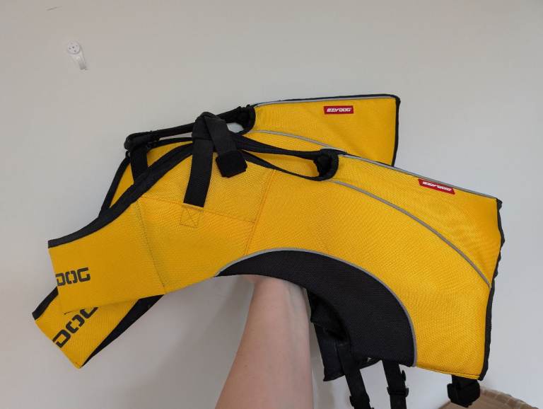 Two ezydog XL lifejackets used once