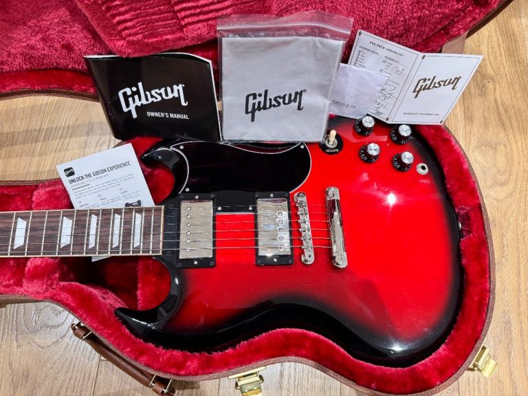 Gibson SG standard 61 - Cardinal Red Burst
