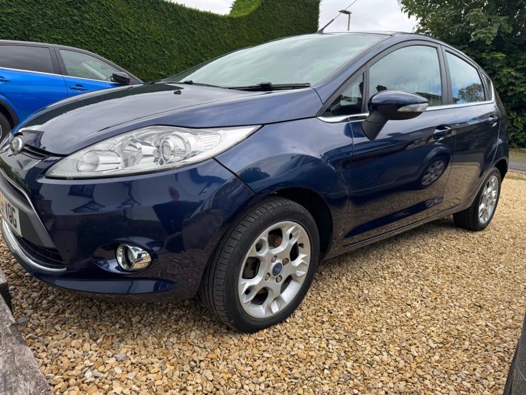 2011 Ford Fiesta 1.25 Zetec 5dr [82] HATCHBACK Petrol Manual