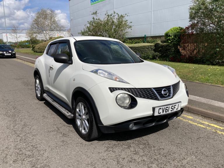 2011 Nissan Juke 1.6 Acenta 5dr [Premium Pack] HATCHBACK Petrol Manual