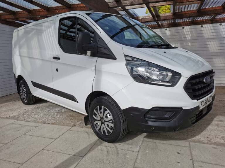 2018 Ford Transit Custom 2.0 300 EcoBlue Panel Van Diesel Manual