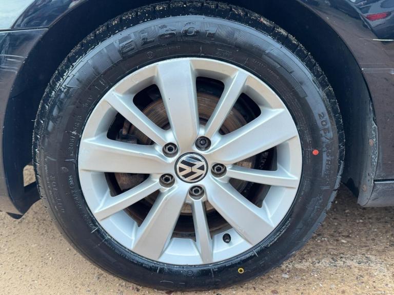 2011 Volkswagen Golf 1.6 TDi 105 BlueMotion Tech Match 5dr HATCHBACK DIESEL Manual