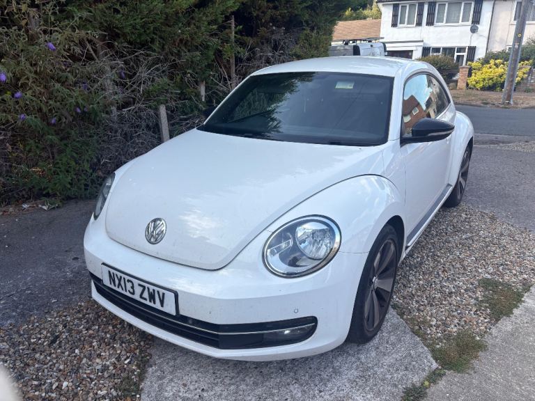 Volkswagen, BEETLE, Hatchback, 2013, Manual, 1968 (cc), 3 doors