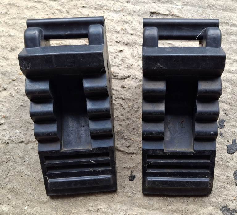 Pair of Rubber Wheel Chocks