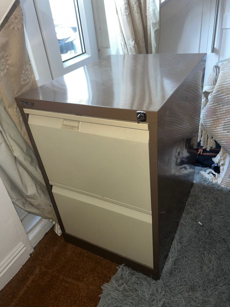 Bisley Metal filling cabinet 