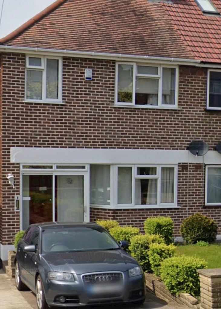 Double Room in a Shared House (Clean Lodger Required)