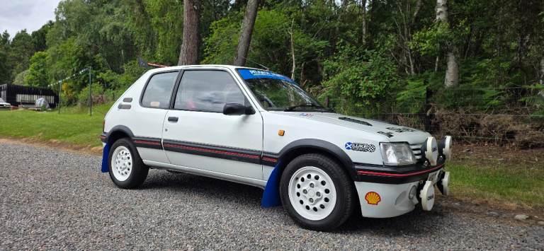 Peugeot, 205, Hatchback, 1992, Manual, 1124 (cc), 3 doors