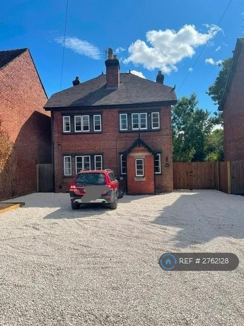 4 bedroom house in Doxey, Stafford, ST16 (4 bed) (#2762128)