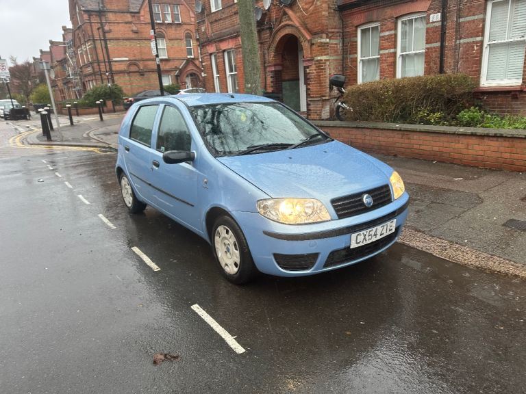 Fiat, PUNTO, Hatchback, 2005, Manual, 1242 (cc), 5 doors