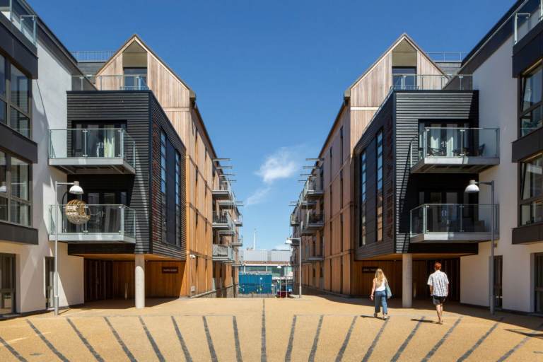 2-Bed Apartment with En-Suite | Wapping Wharf, Harbourside