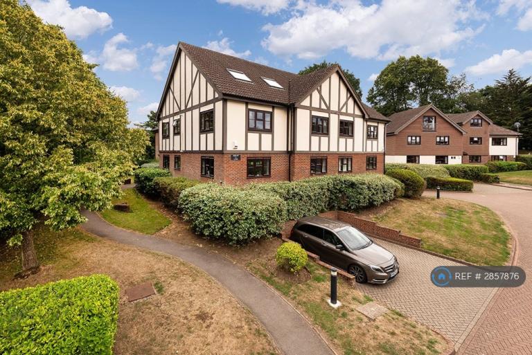 2 bedroom flat in White Lodge Close, Sevenoaks, TN13 (2 bed) (#2857876)