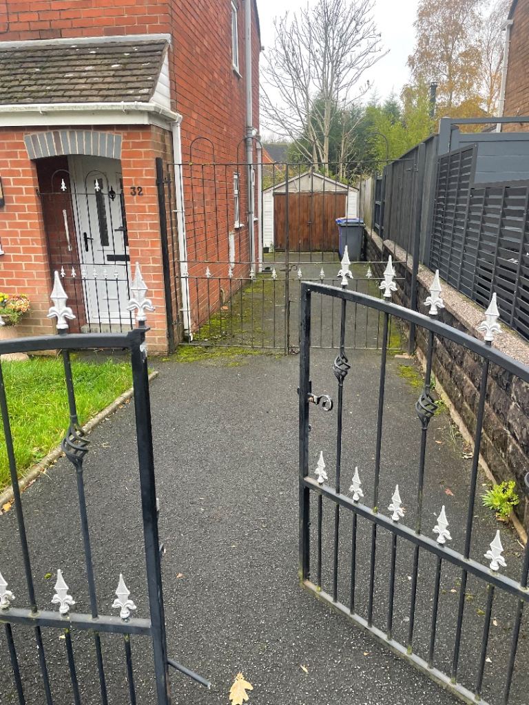 3 bed house - Bradeley 