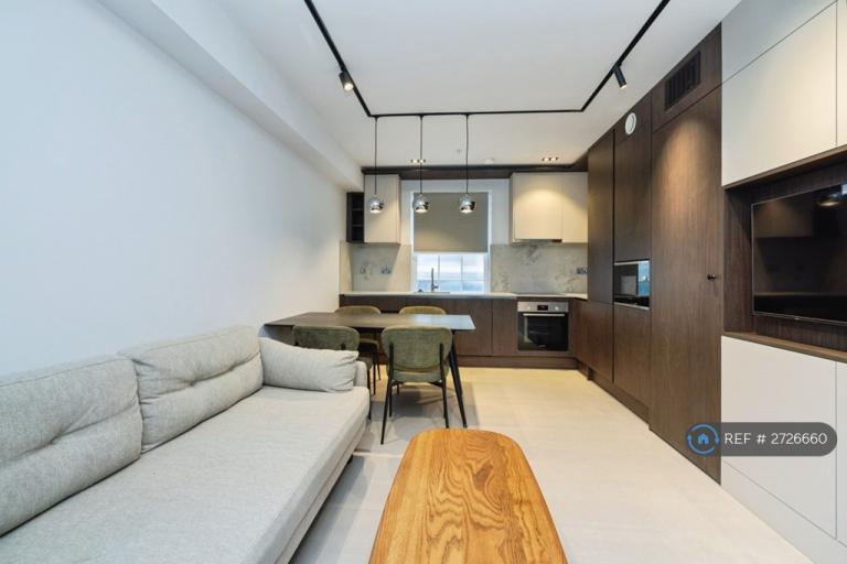 2 bedroom flat in Old Gloucester St, London, WC1N (2 bed) (#2726660)