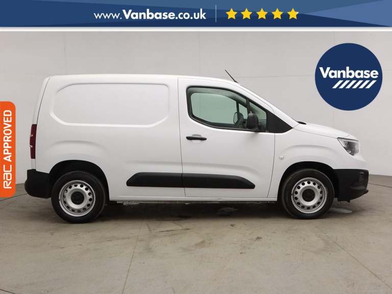 2022 Vauxhall Combo 1.5 Turbo D 2300 Dynamic Panel Van 5dr Diesel Manual L1 H1 Euro 6 (130 ps) Pa...