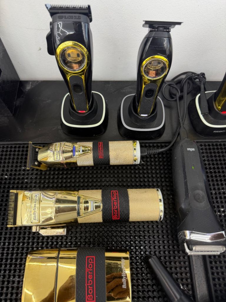 Full barber kit babyliss wahl kemei