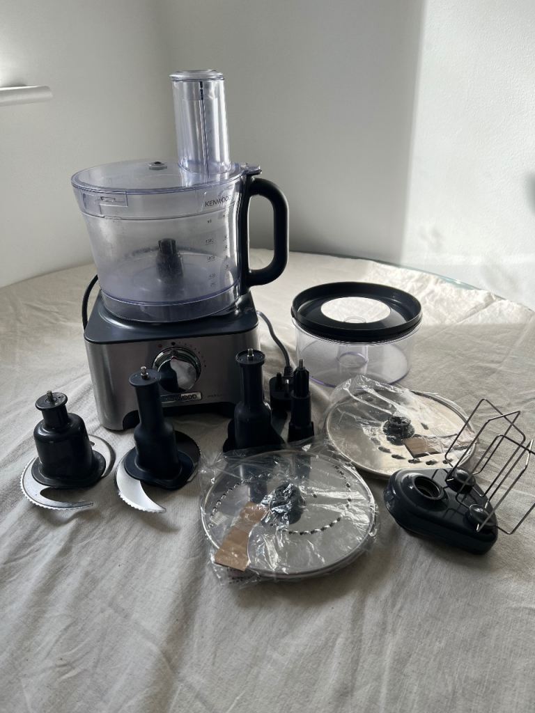 Kenwood Food Processor with Glass Jug Blender 