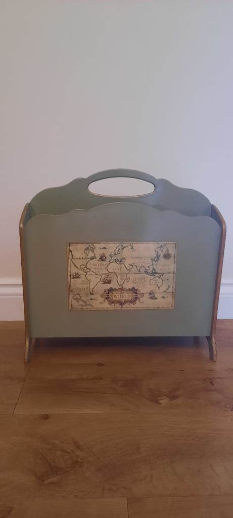 Magazine rack